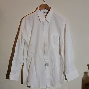 Vintage 80s Burberrys of london White button shirt